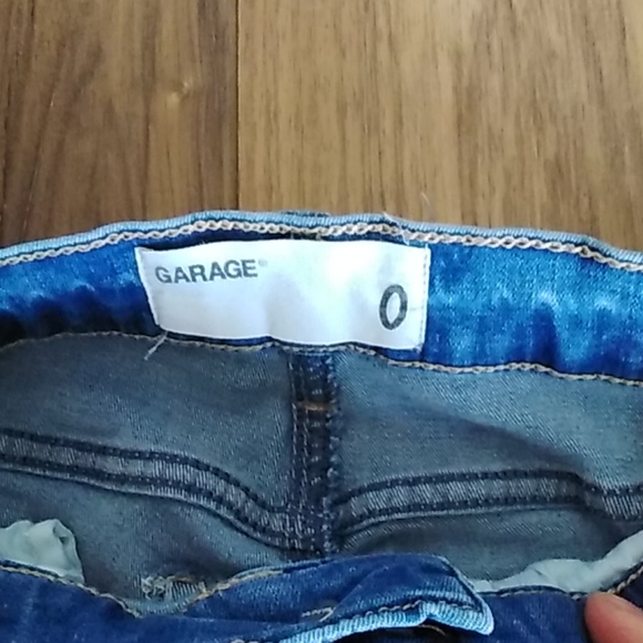 Jeans - Picture 3 of 3